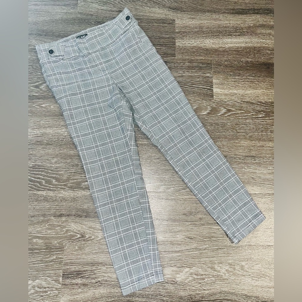 Soho Apparel Gray Chinos Modern Fit Lightweight